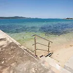 Seaside House For Families With Children Sveti Petar, Biograd - 16177 بيت للعطل