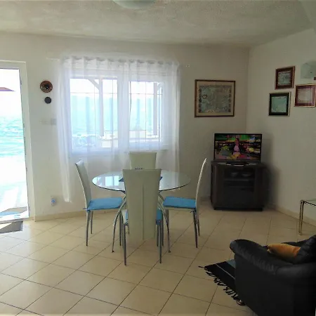 Дом отдыха Seaside House For Families With Children Sveti Petar, Biograd - 16177 *